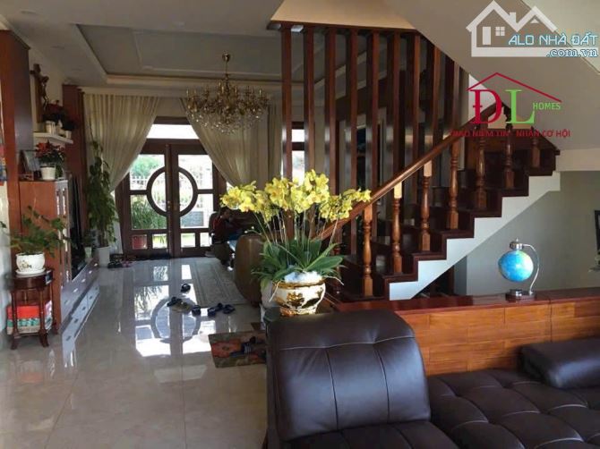 Bán biệt thự mặt tiền Đặng Thái Thân Phường 3 Đà Lạt view thung lũng - 4
