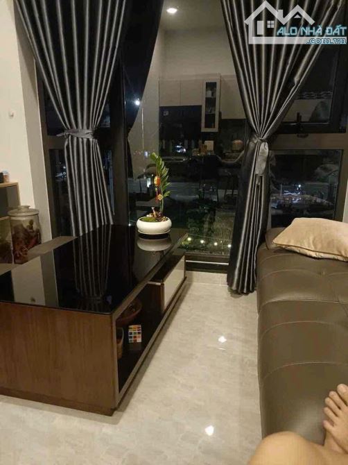 SIÊU RẺ NHÀ LÔ GÓC ĐƯỜNG ĐA MẶN KHU NAM VIỆT Á NGŨ HÀNH SƠN 3 TẦNG CHỈ 5.9 TỶ - 4