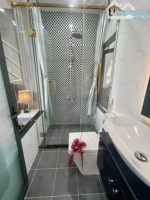 BÁN NHÀ 1trệt 3 lầu đúc 4 tấm hẻm 2 otô Hoàng Hoa Thám TP Vũng Tàu 83,5 m2 bìa hoàn công c - 4