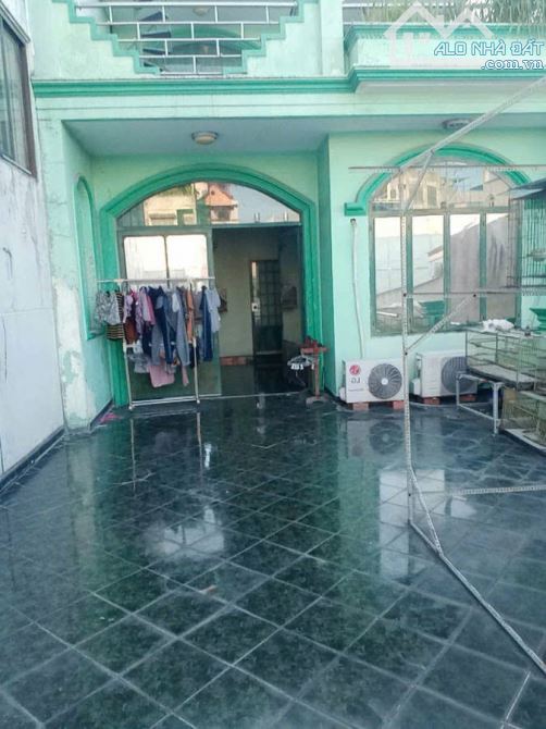 BÁN NHÀ MẶT TIỀN 6.5M x 27M,ĐƯỜNG NGUYỄN KIỆM,GÒ VẤP,3 TẦNG - 4