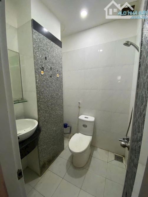 🏡🔥HẺM XE HƠI 5M🔥 - KHU PHÂN LÔ - NGUYỄN XÍ 2 CHIỀU - 5 TẦNG - 48M2 (4.8 x 10) - 6PN - T - 4