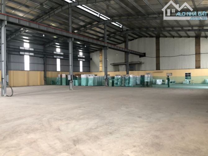 Cho thuê 2,200m2 . có sẵn dàn cẩu trục 5T Thị trấn Đông Anh - 4