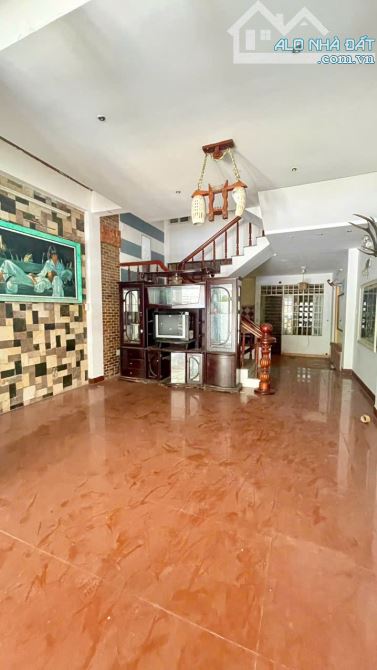 Bán nhà Mt 3 tầng Trần Văn Dư, gần biển và Furama Resort, Mỹ An, Ngũ Hành Sơn 8.98 tỷ - 4