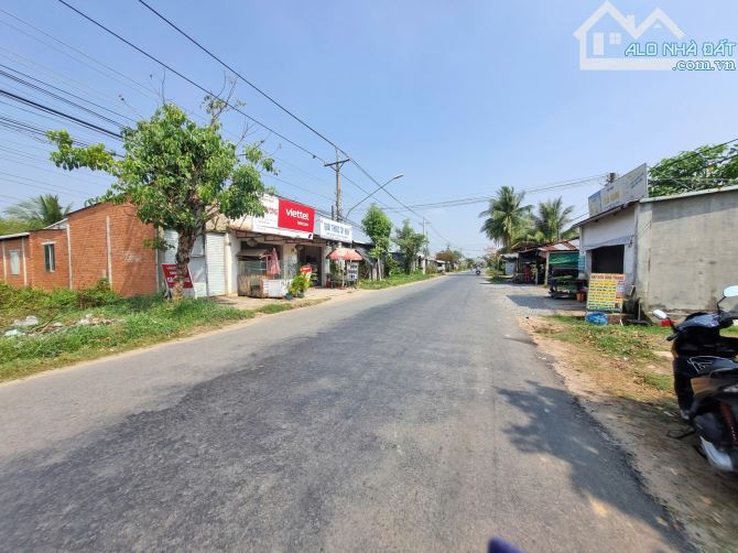 1182m2 có 400m2 thổ cư. 25m mặt tiền nhựa. 270tr 1m ngang - 4
