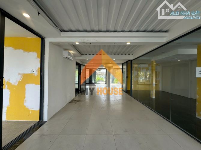 Ú OÀ ^^, Sàn văn phòng STYLE hiện đại ngay Trần Não giá hạt dẻ ạ - 4