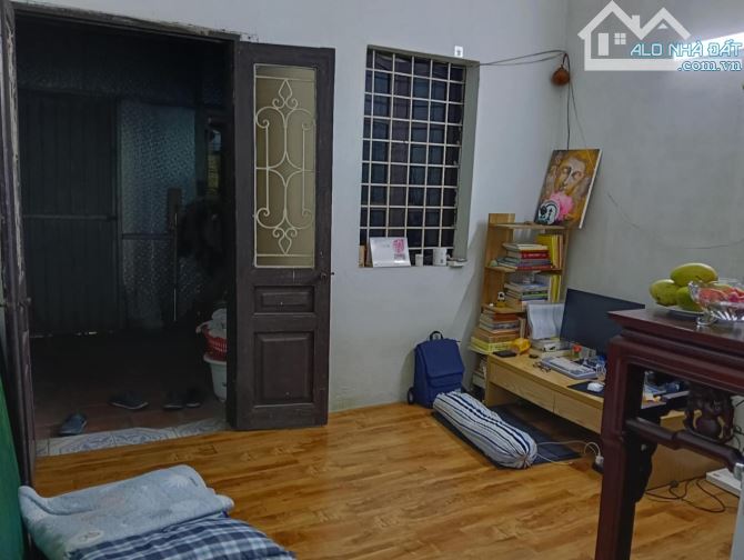 BÁN NHÀ SÀI ĐỒNG 42.6m2 x3T ,HÀNG XÓM VINHOME Full NỘI THẤT Ở NGAY GIÁ 3.68TỶ CÓ GIA LỘC - 4