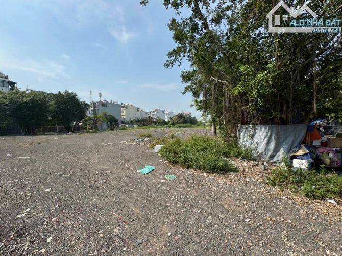 cho thuê 3000m2 đất trống góc 2 mặt tiền ngay 3 khu dân cư Nguyễn Văn Linh bình chánh - 4