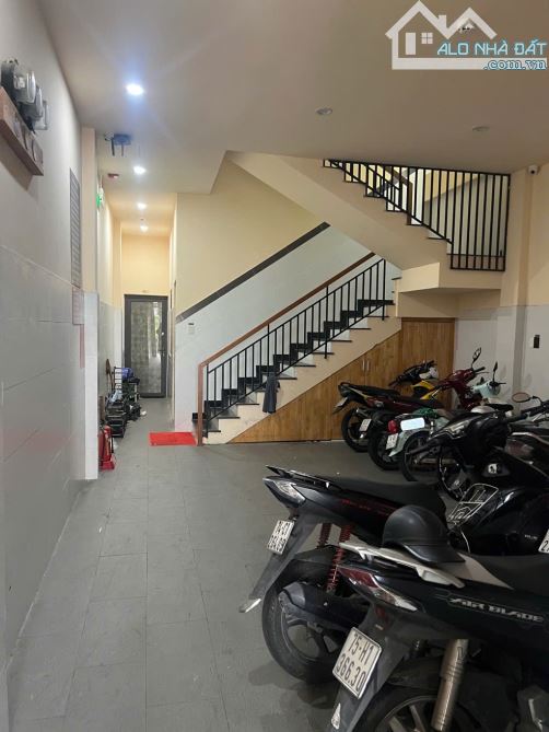 SIÊU HIẾM - TÒA CĂN HỘ 5 TẦNG NGAY TRỤC ĐƯỜNG NGUYỄN PHƯỚC LAN ĐÀ NẴNG - 8.4 Tỷ có TL - 4