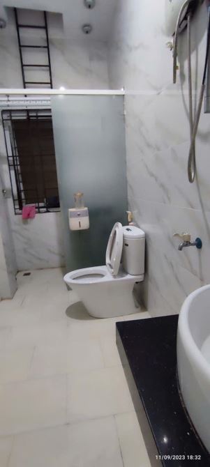 Cho thuê nhà nguyên căn 3 tầng mặt tiền khu An Trung, gần cầu Trần Thị Lý, quận Sơn Trà - 4