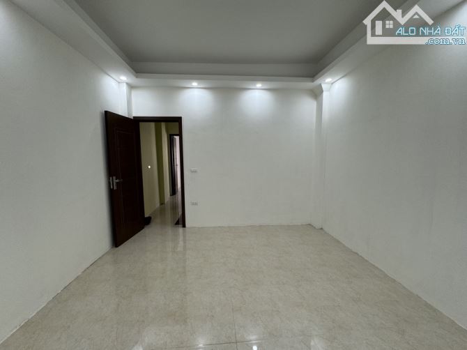 💥NHÀ ĐẸP LÝ SƠN, 48m, 4T, HAI MẶT NGÕ, Ô TÔ ĐỖ CỔNG, GIÁ CHÀO NHỈNH 6 TỶ. - 4