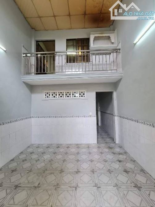 Bán gấp nhà mới đường Kinh Dương Vương, sát bên Aeon mall Bình Tân, 43m2, nhỉnh hơn 3tỷ - 1