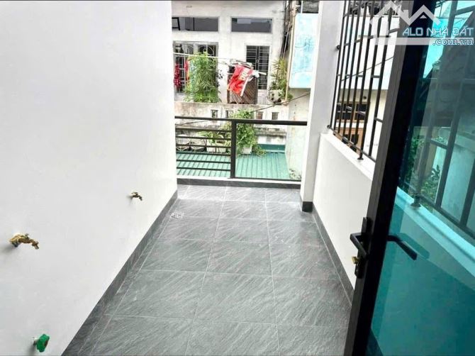 NHÀ 3 TẦNG PHỐ NGÔ QUYỀN TP HẢI DƯƠNG  🌎Diện tích : 52m2 🏛️Mặt tiền : 4,42m - 5