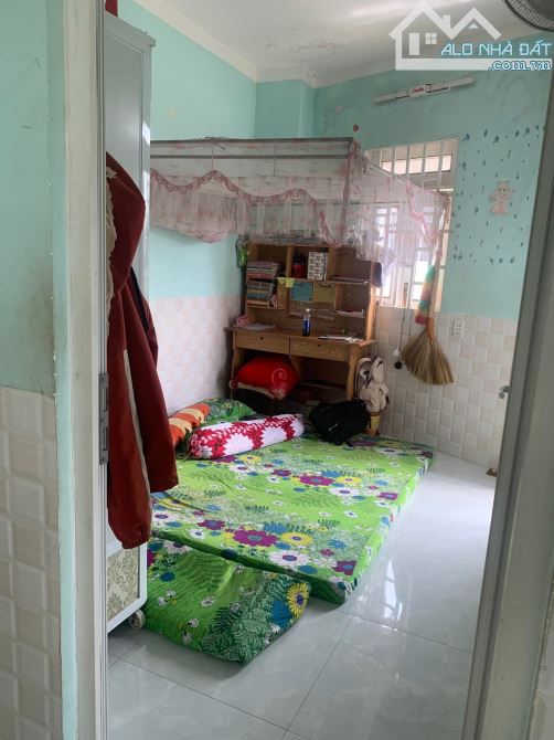 BÁN NHÀ CẤP 4 MẶT TIỀN MAI XUÂN THƯỞNG - DT:5x14m - H: TÂY - TC: 40m2 - 4,5 TỶ - 5