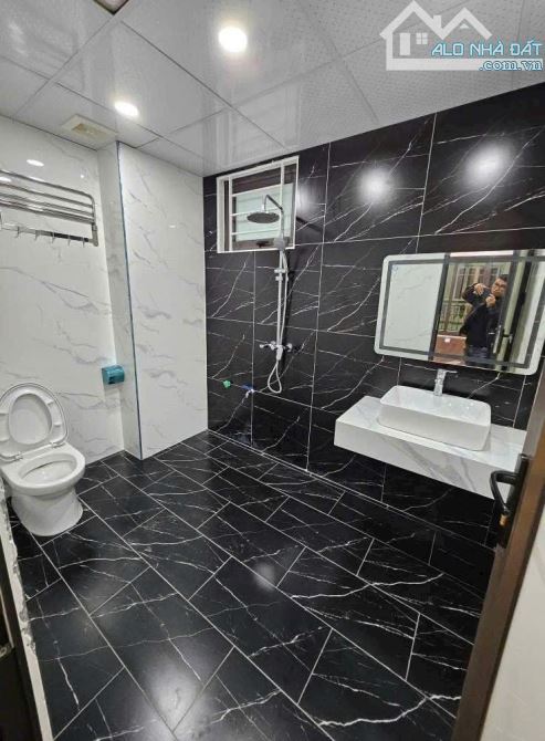 BÁN NHÀ TRƯƠNG ĐỊNH, DT 45M x 5 TẦNG, MT 4.9M, NHỈNH 8 TỶ, NHÀ THOÁNG TRƯỚC SAU,VỊ TRÍ ĐẸP - 5