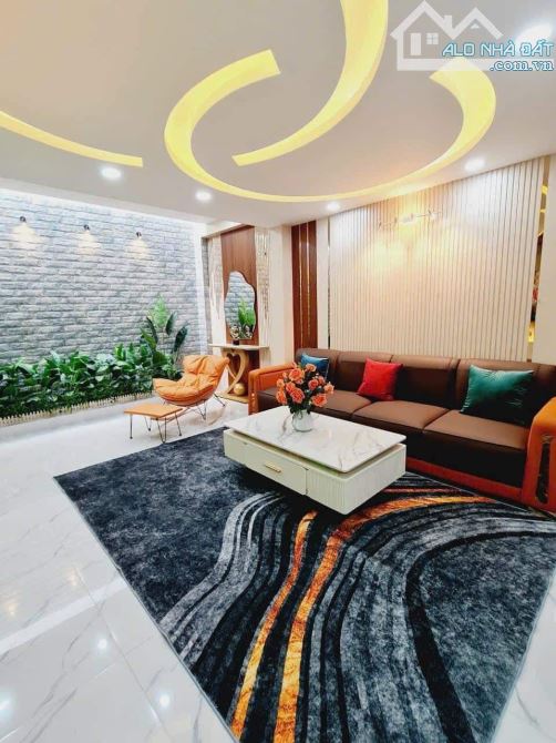 BÁN NHÀ GÓC 2 MẶT HẺM HUỲNH VĂN BÁNH, PHÚ NHUẬN CHỈ 6 TỶ - 4X10M NỞ HẬU 6M - 5