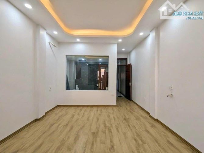 Phân lô Vip Hoàng Văn Thái, Ô tô tránh, Gara, ở sướng, 67m 7 tầng TM 4m mặt, giá 23 tỷ - 5