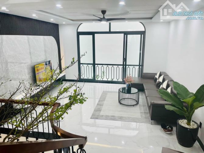 BÁN NHÀ 1trệt 3 lầu đúc 4 tấm hẻm 2 otô Hoàng Hoa Thám TP Vũng Tàu 83,5 m2 bìa hoàn công c - 5