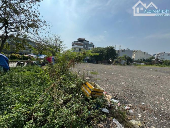 cho thuê 3000m2 đất trống góc 2 mặt tiền ngay 3 khu dân cư Nguyễn Văn Linh bình chánh - 5