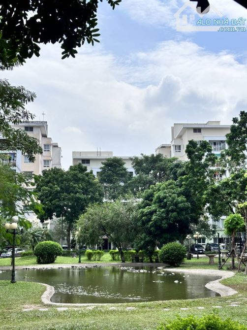 Cực hiếm, nhà đẹp Ngay nút giao Hoàng Quốc Việt,Bưởi, Lạc Long Quân nhỉnh 7 Tỷ - 5