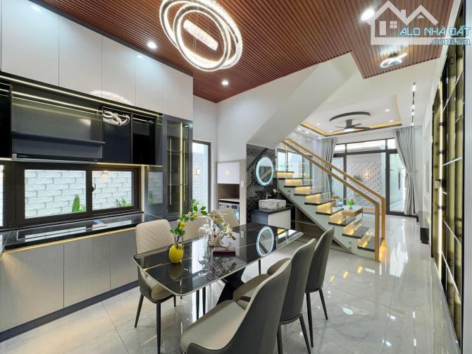 Bán nhà 2 tầng sân vườn villa, không gian riêng tư, yên tĩnh. Kiệt HOÀNG DIỆU - 6