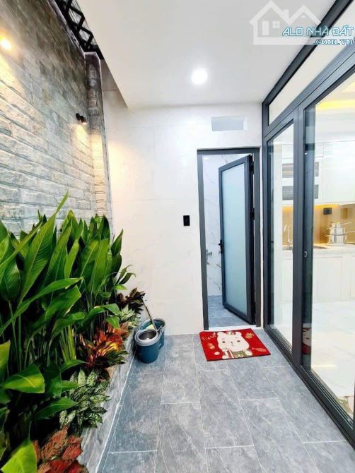 BÁN NHÀ GÓC 2 MẶT HẺM HUỲNH VĂN BÁNH, PHÚ NHUẬN CHỈ 6 TỶ - 4X10M NỞ HẬU 6M - 6