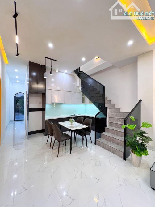 BÁN NHÀ TRỆT LẦU MỚI GÓC 3 MẶT TIỀN ĐƯỜNG TÔ VĨNH DIỆN - 6