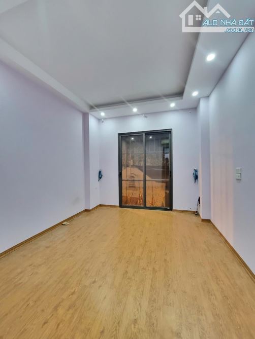 🏡 NHÀ ĐẸP Ô TÔ TRÁNH 38m2 - LÔ GÓC - GẦN SÔNG - KINH DOANH TỐT - GIÁ 5.35 TỶ! 🏡 - 6