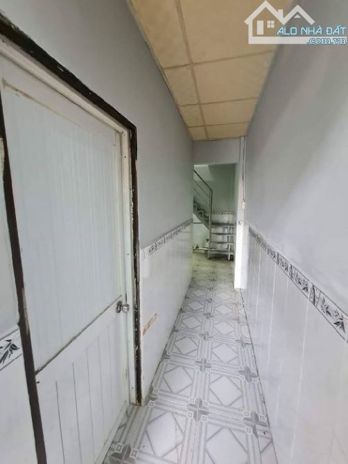 Bán gấp nhà mới đường Kinh Dương Vương, sát bên Aeon mall Bình Tân, 43m2, nhỉnh hơn 3tỷ - 3