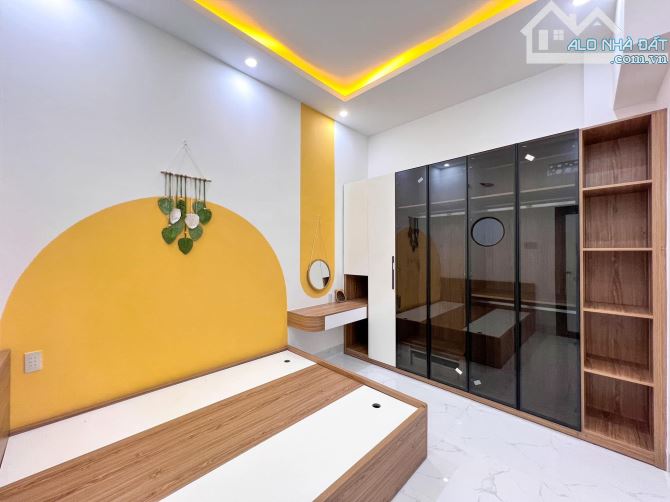 BÁN NHÀ TRỆT LẦU MỚI GÓC 3 MẶT TIỀN ĐƯỜNG TÔ VĨNH DIỆN - 7