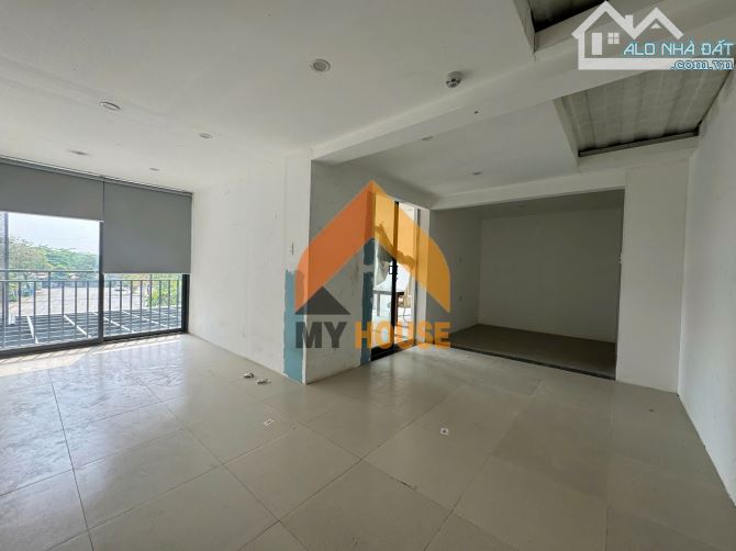 Ú OÀ ^^, Sàn văn phòng STYLE hiện đại ngay Trần Não giá hạt dẻ ạ - 7