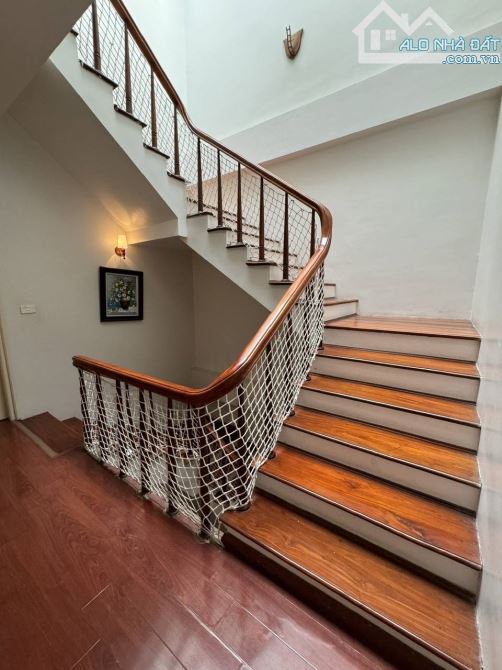Vip! Ở ngay Lạc Trung, Phân lô bàn cờ, Thông các ngả, Gara. 75m2x6t, MT 6m. 22,5 tỷ - 7