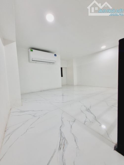Bán căn hộ dịch vụ ô tô tránh, dòng tiền khủng, 22 phòng 100m2*7T giá 22.5 tỷ Đại Mỗ - 8