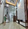 Bán nhà ngõ 107 Lĩnh Nam Hoàng Mai DT 30m2 xây 5 tầng, ngõ 30m oto 5,55 tỷ