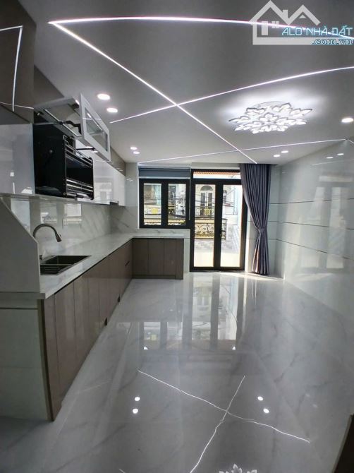 Bình Tân, Nhà 5 tầng 80m2, Ngang4.2m, cạnh mặt tiền Hl2, ,kinh doanh,ô tô, giá rẻ