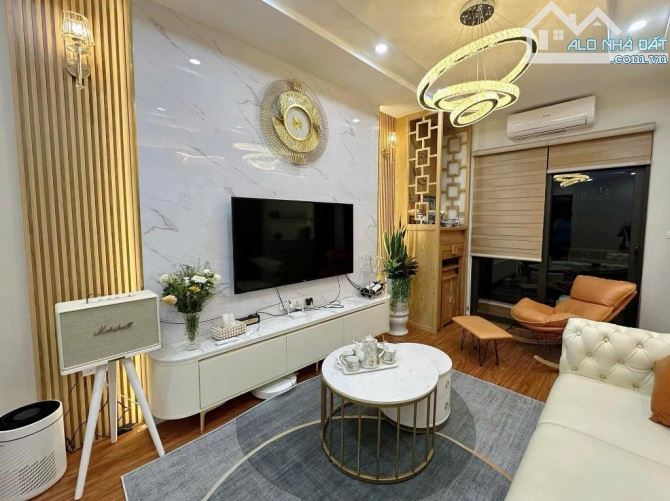 NHÀ TÂN MAI, KIM ĐỒNG. LÔ GÓC THOÁNG MÊMH MÔNG.29M. 4,99Tỷ.