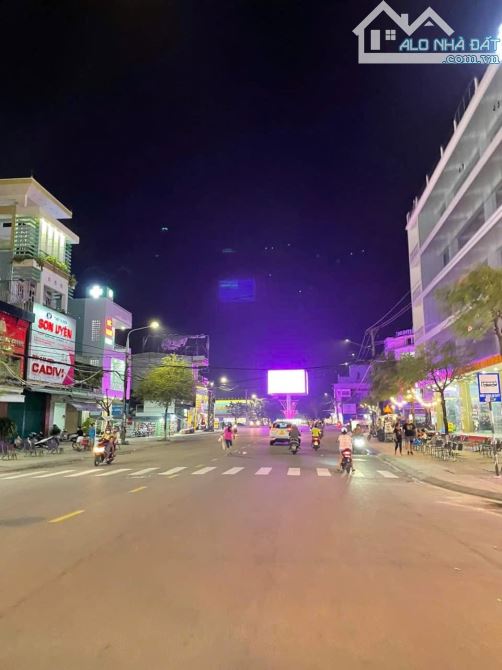 Lô 2 mặt tiền đường Lê Duẩn Tam Kỳ,Quảng Nam