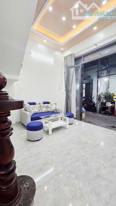 Nhà mới đẹp 2 tầng gần Aeon Tân Phú, HXH, 32m2 nhỉnh 3tỷ xíu