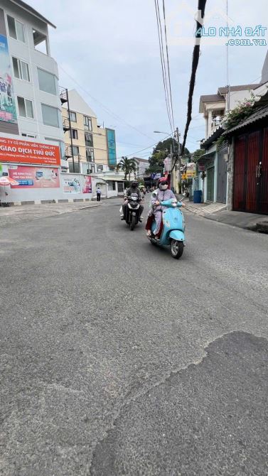 NHÀ MẶT TIỀN ĐƯỜNG 184M2 NGAY HOÀNG DIỆU 2 - P. LINH CHIỂU TP.THỦ ĐỨC