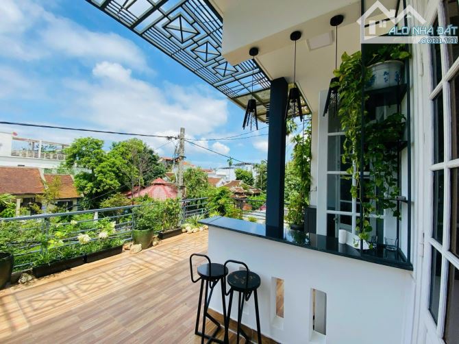 Bán nhà mặt tiền Hàn Thuyên Thành phố Huế (đang kinh doanh)