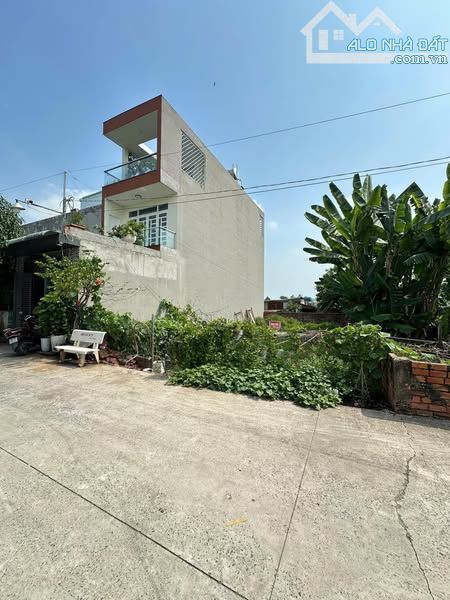 BÁN LÔ ĐẤT 76M2- GẦN CHỢ TÔ KÝ - GIÁ ĐẦU TƯ CHỈ 1 TỶ 390 TRIỆU - GỌI CHO EM XEM ĐẤT