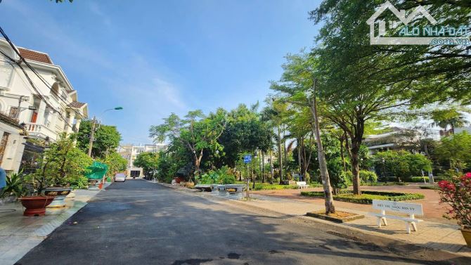 Bán nhà khu Tên Lửa, Mặt Tiền đường số 13B, 100m² ( 5 x 20 ) 4 Tầng 5PN, View công viên