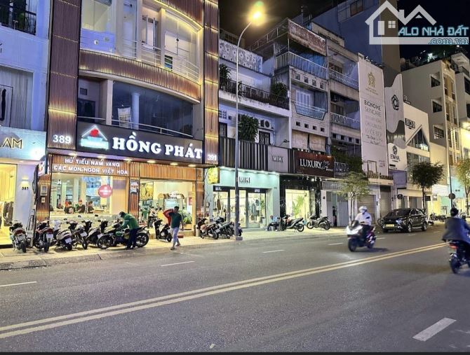 Bán nhà MT Hồ Hảo Hớn Quận 1 - DT 13 x 55m = 705m2 - sẵn GPXD 2 hầm - 15 tầng - giá 220 tỷ
