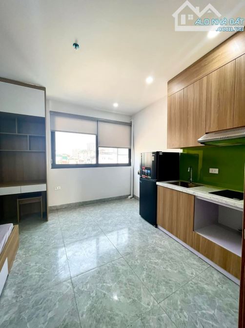 BÁN TÒA CHDV PHỐ THIÊN HIỀN, 60M,8 TẦNG THANG MÁY,12P KK, 2 THOÁNG, DÒNG TIỀN 65TR/TH