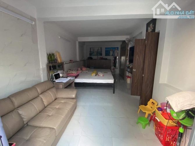 NGUYỄN BỈNH KHIÊM- ĐA KAO - QUẬN 1- DT: 12.6*16M- 38 TỶ
