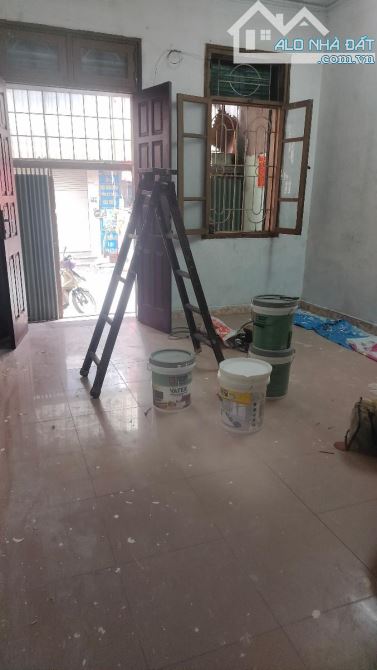 HIẾM: NR Mặt phố: Nam Dư, Hoàng Mai:69M2,4 Tầng, Chỉ 6.95 Tỷ