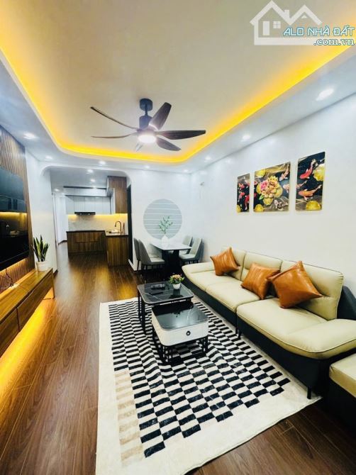 BÁN CĂN HỘ CHUNG CƯ 282 LĨNH NAM - HOÀNG MAI SỔ RIÊNG 80M 3 NGỦ 2 VS GIÁ 4,45 TỶ