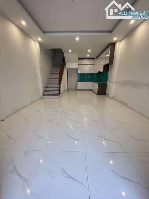 CHÍNH CHỦ BÁN NHÀ - PHỐ LỤA, HÀ ĐÔNG - 5 TẦNG - 3PN - 4WC - 30M² - 6.99TỶ - Ô TÔ ĐỖ CỬA