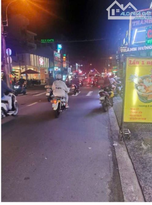 Mặt tiền kinh doanh ngay Phan Huy Ích, 95m2, chỉ Hơn 8ty