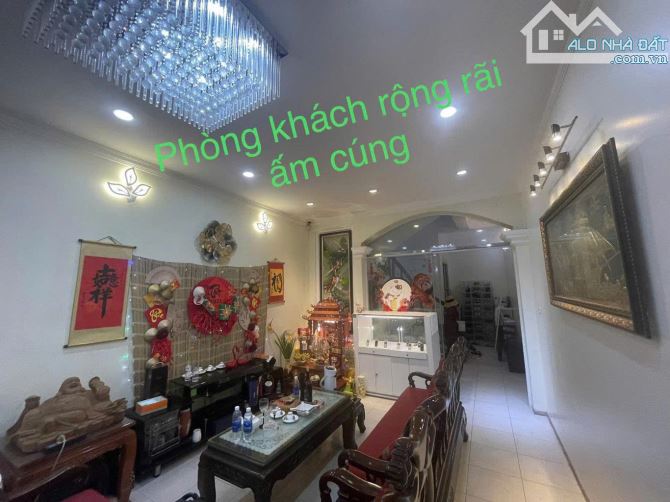 SIÊU RẺ NHÀ LK KĐT VĂN QUÁN, 85m2 x 6 tầng x 4.2m mặt tiền, Trục kinh doanh ngày đêm, Ô tô