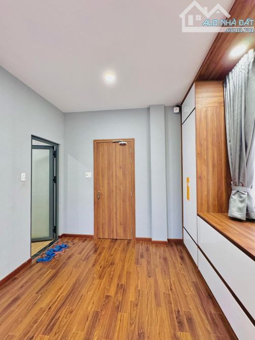 NHÀ NGAY TTTP GIÁ RẺ CHO AI SỞ HỮU - 11